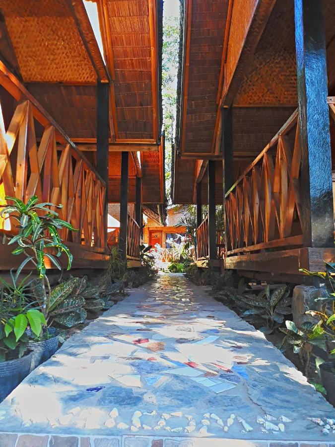 Castaway Native Huts Apartment San Vicente  Exterior foto